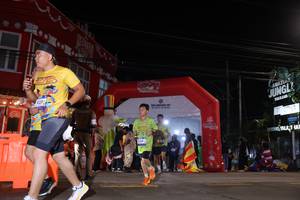 BIB: 4339, 3189
                            <button type="button" onclick="openModal(26259384)" class="btn btn-primary btn-sm float-right btn-popup" data-toggle="modal" data-target=".modal-high-quality">
                        <i class="fas fa-shopping-cart"></i> Add to Cart
                    </button>
                                            <button type="button" onclick="isThisMe(26259384, true)" class="btn btn-success btn-sm float-right btn-popup btn-isme hidden" data-toggle="tooltip" data-placement="bottom" title="นี่คือรูปของคุณใช่ไหม คลิกที่นี่เพื่อเอาเข้าอัลบั้ม">
                        <i class="fas fa-plus"></i> Add to album
                    </button>
                    <button type="button" onclick="isThisMe(26259384, false)" class="btn btn-warning btn-sm float-right btn-popup btn-isnotme hidden">
                        <i class="fas fa-ban"></i> Remove from album
                    </button>